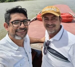 Pr. Ademar e José Coelho na Ilha do Urubuoca/PA | Projeto Casa de Várzea